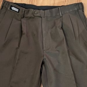 Men's Savane med brown 36 x 29 slacks pre owned